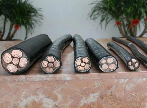 室内电缆敷设一般有什么要求？